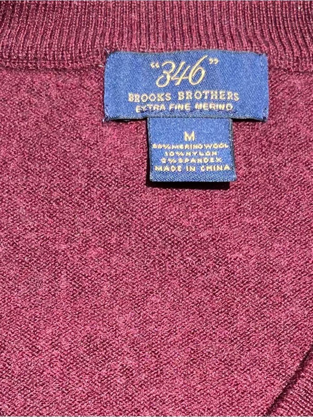 Brooks Brothers 346 Merino Wool Burgundy V-Neck Sweater Medium - Picture 4 of 6